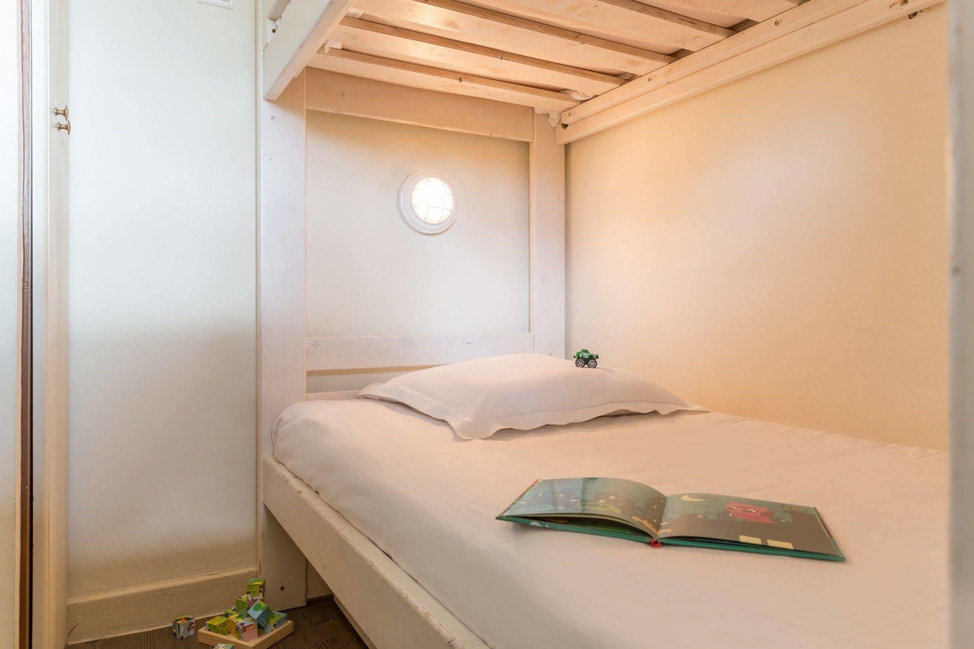 Pierre & Vacances La Residence Du Golf โดวีลล์ ภายนอก รูปภาพ