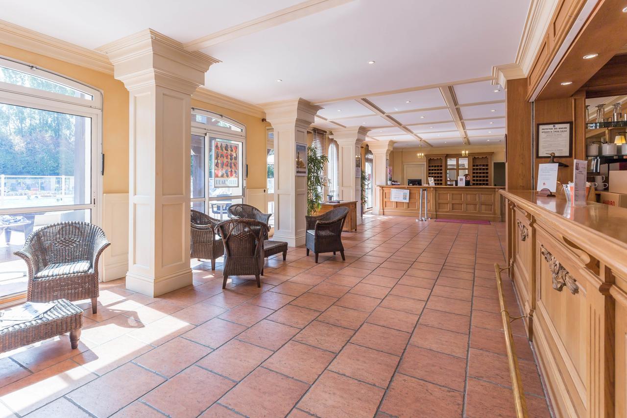 Pierre & Vacances La Residence Du Golf โดวีลล์ ภายนอก รูปภาพ
